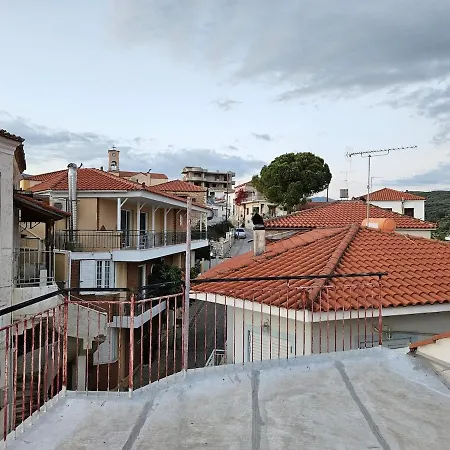 Сasa de vacaciones Traditional Stone House With Breathtaking View. *
